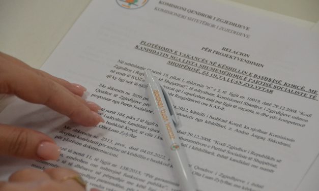 Shpallet vendimi për denoncimin e “Qëndresës Qytetare”, KShZ vendos sanksion administrativ