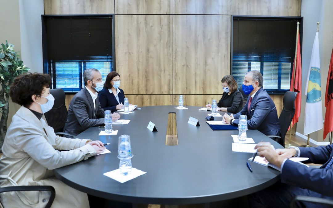 Ambasadori i BE, Luigi Soreca takim në KQZ.